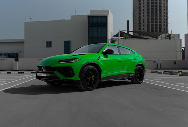 1 22 Rent Lamborghini Dubai